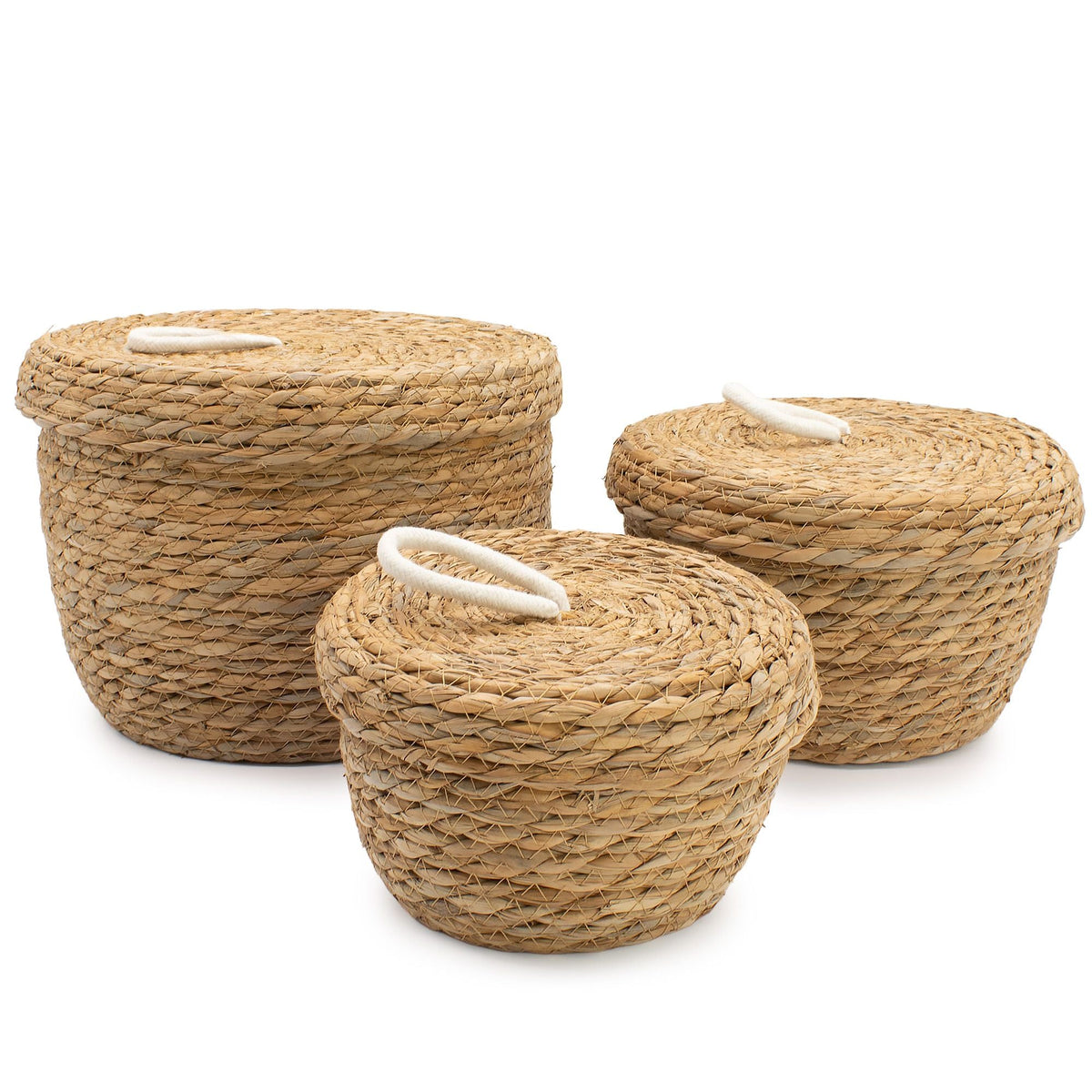 Set of three natural seagrass baskets with lids
