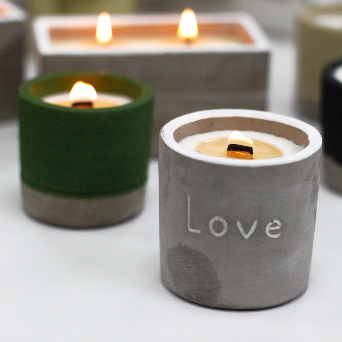 Purple Fig & Casis Wooden Wick Candle