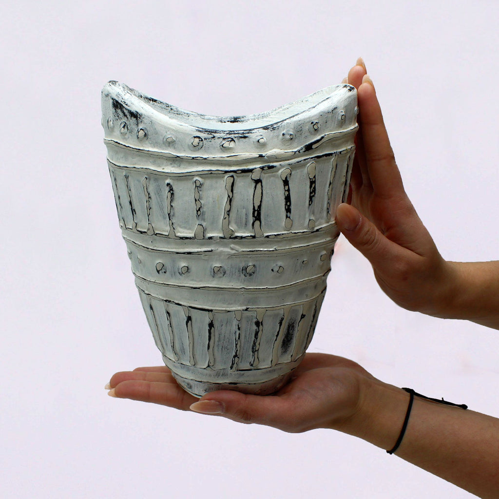Cream Wide-Neck Vase, 22cm