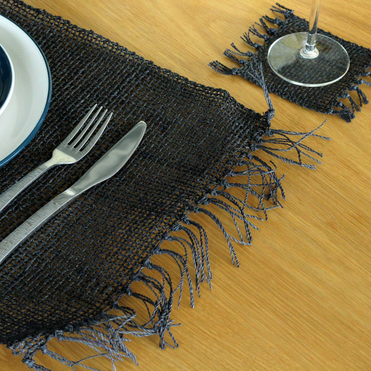 Black Seagrass Fringe Placemat